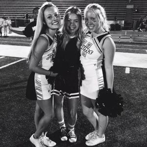 Meet your Posher, Whitney