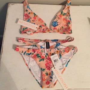 *BRAND NEW* MINKPINK floral bikini