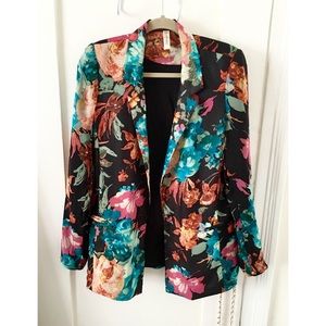 Amazing Gypsy Junkies Fall-floral Blazer