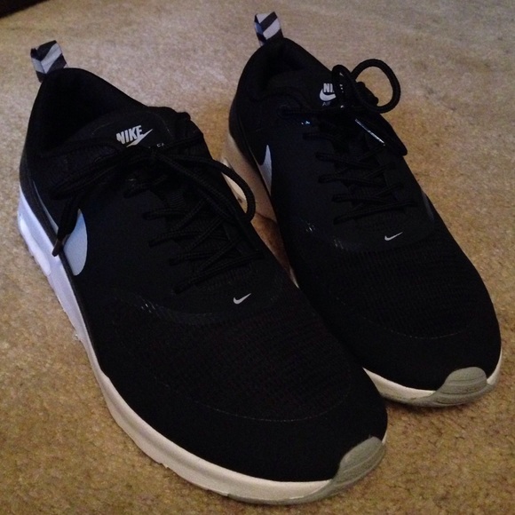 Nike Shoes - Nike air max Thea's