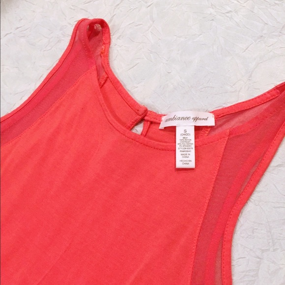 Cute crop top bundle 🌷 - Picture 3 of 3