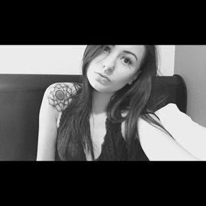 Meet your Posher, Karissa