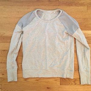 Athleta Long Sleeve Sweatshirt