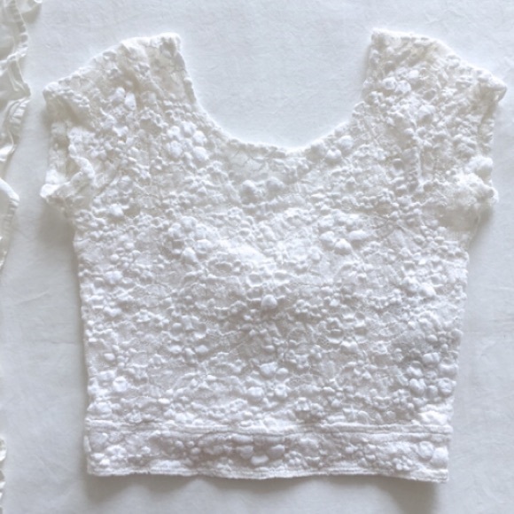 Hollister white lace crop top - Picture 1 of 3