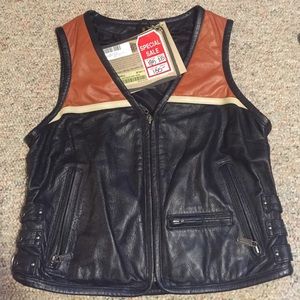 Leather Harley Davidson vest, NWT, women's small