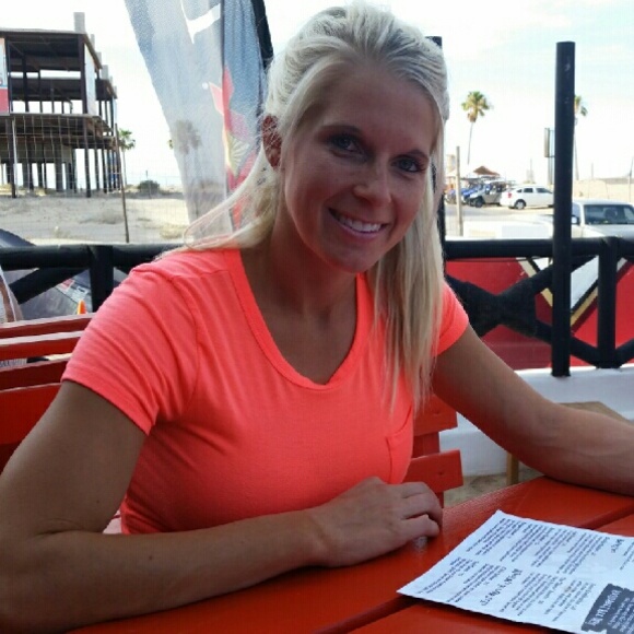 Meet your Posher, Markay - Picture 1 of 1