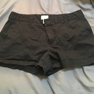 Black gap shorts