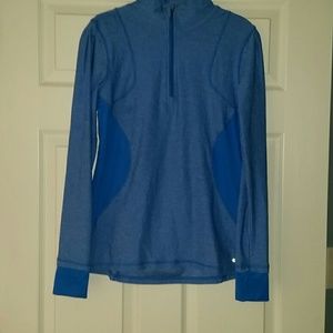 Long sleeve exercise top