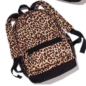 Leopard print PINK by Victoria's Secret backpack💕