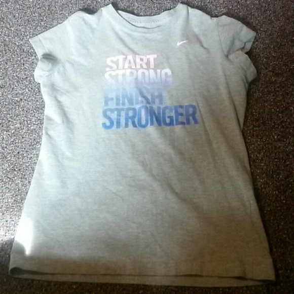 Nike t-shirt