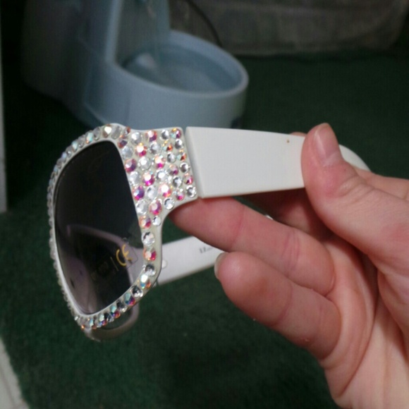 Beautiful aurora borealis sunglasses main image 4