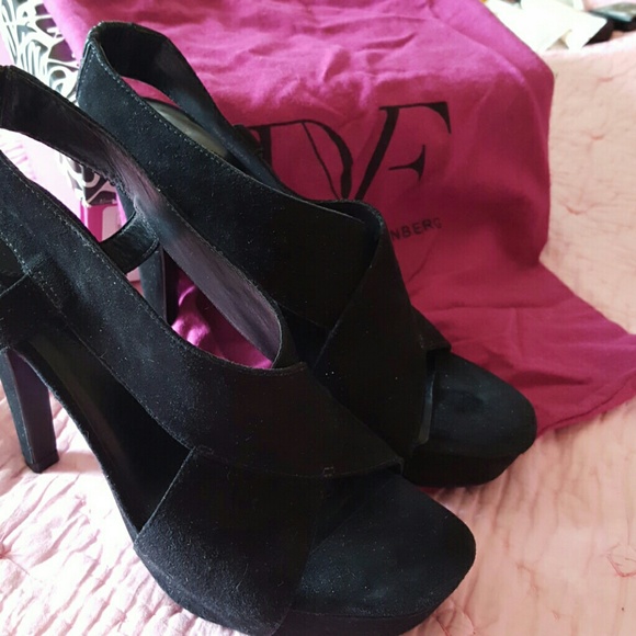 Diane von Furstenberg Pumps size 7.5