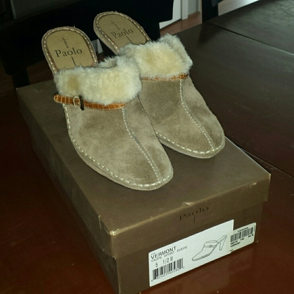 Linea Paolo Shoes - Linea Paolo taupe suede clogs