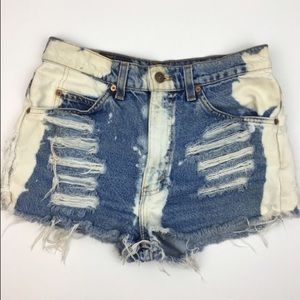 Levi's custom distressed boho shorts