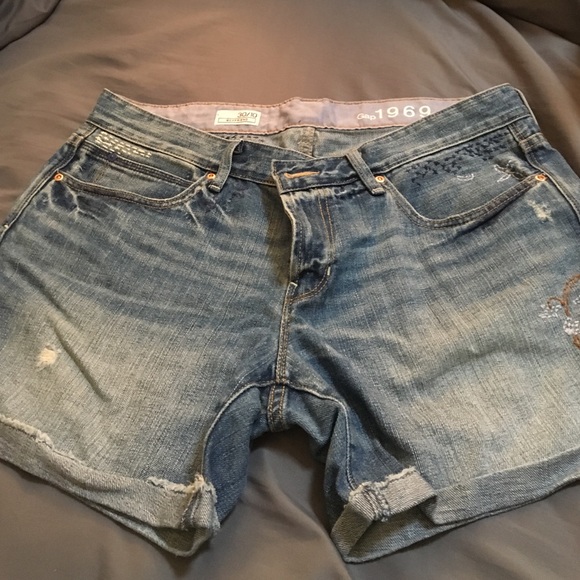 Gap boyfriend jean shorts