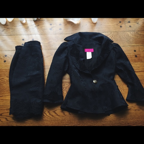 Christian Lacroix cocktail suit - Picture 2 of 4