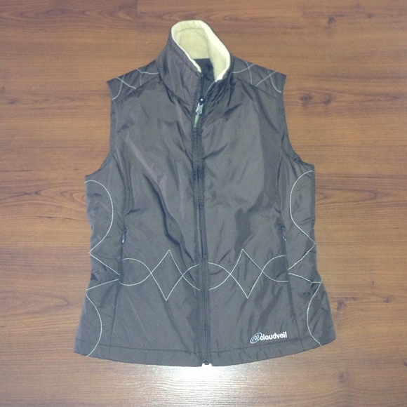 Reversible Cloudveil Vest Brown size small
