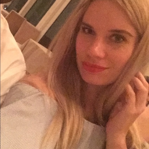 Meet your Posher, Monika