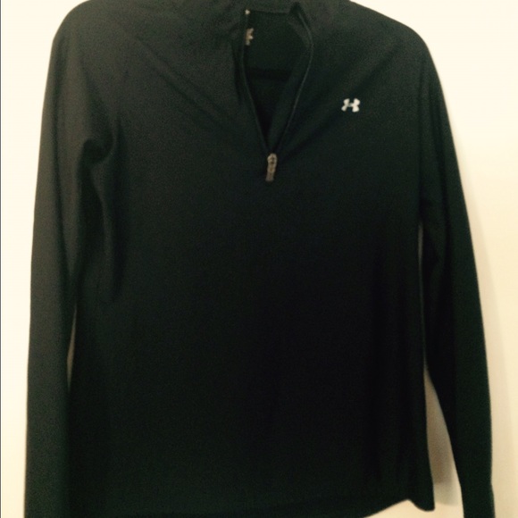 Under Armour  long sleeve top