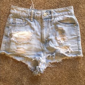 High wasted light wash BDG shorts (size 24)