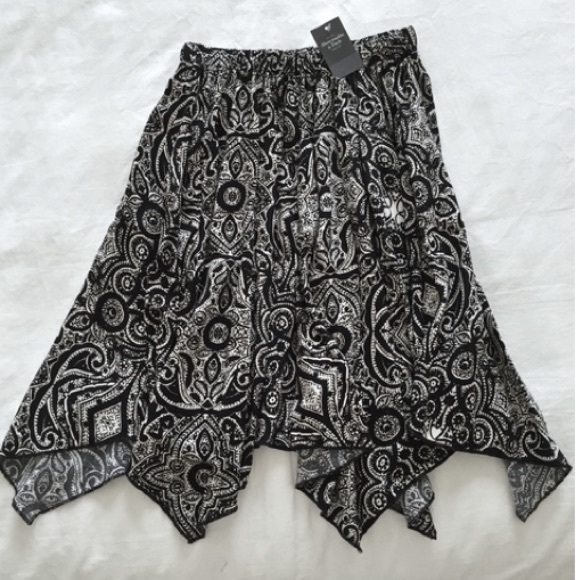 🆕 Abercrombie boho handkerchief skirt