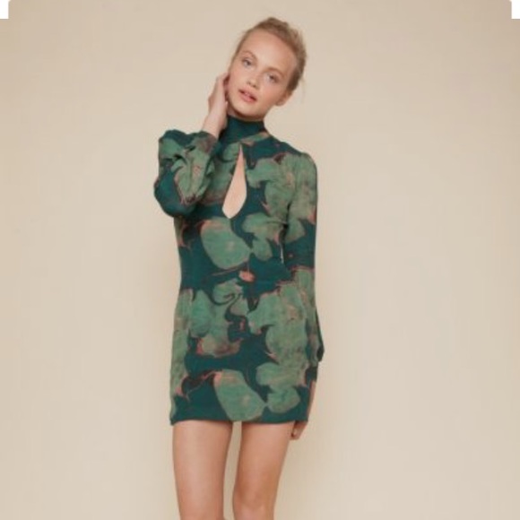 Stone Cold Fox Victoria Dress in Lily Print