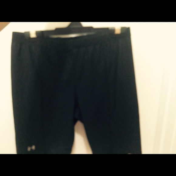Compression shorts