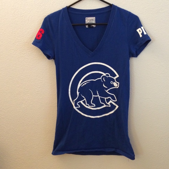 VS Pink Chicago Cubs tee
