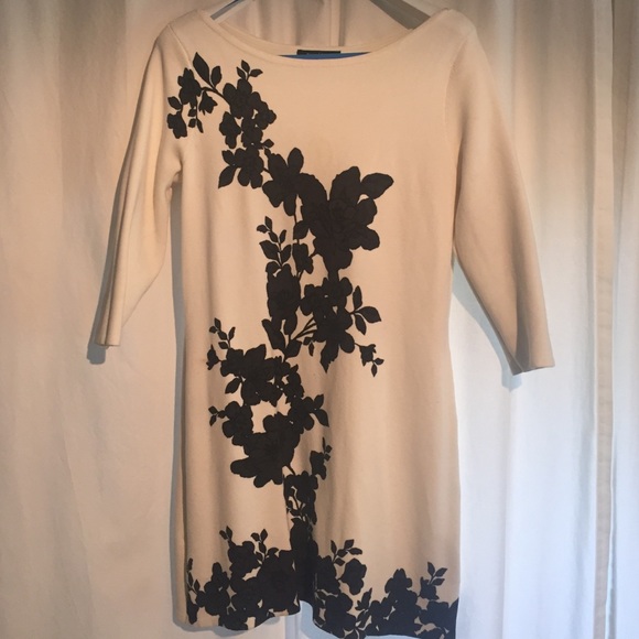 White House/Black Market 3/4 sleeve tunic
