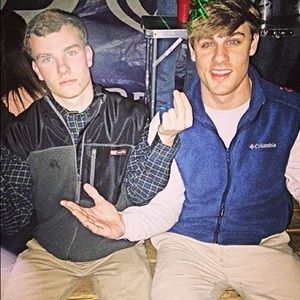 Meet your Posher, Zach