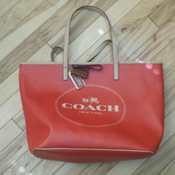Coach tote