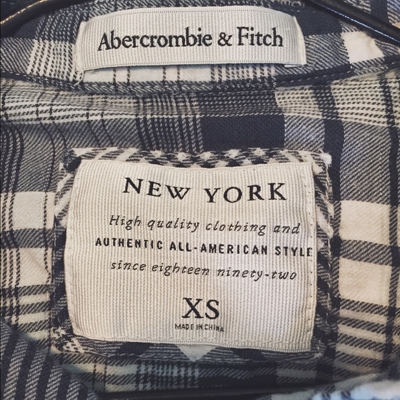 Abercrombie & Fitch Flannel Top - Picture 3 of 3