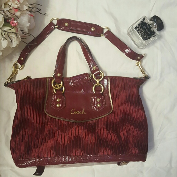 77 off Coach Handbags 🍷FINAL PRICE Wine Colored Coach Purse from An