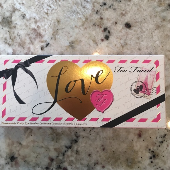 Too faced love pallete out of stock everywhere NIB
