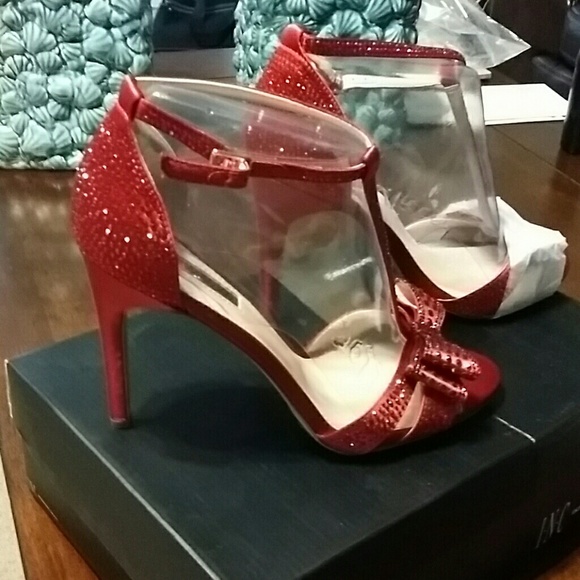 Red Shoes