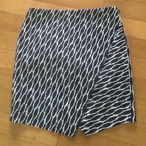 Loft pencil skirt