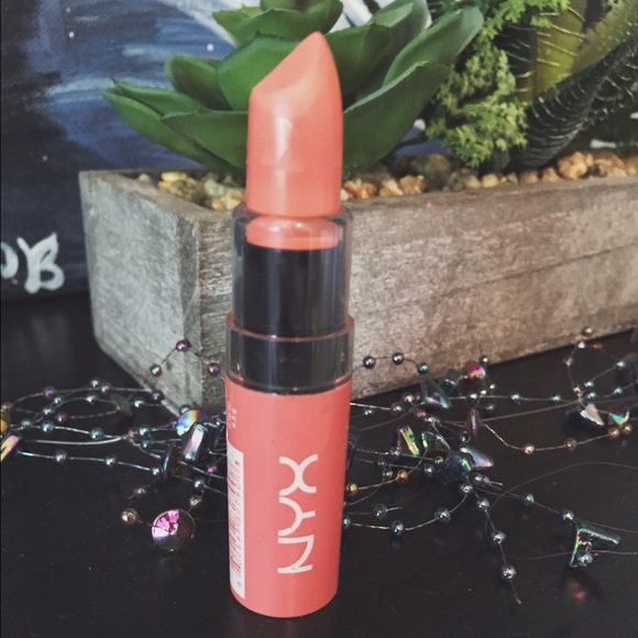 NYX Butter Lipstick - Picture 2 of 2