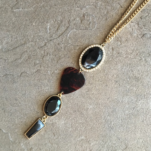 ‼️PRICE DROP‼️Guitar Pick Bling Necklace