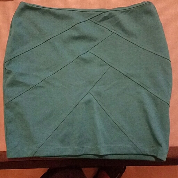 Turquoise mini fitted stretch skirt - Picture 1 of 4