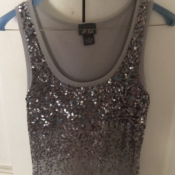Sequin Tank😍