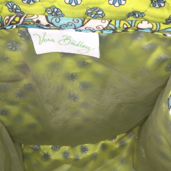 Vera Bradley Lunch Bag - Picture 3 of 4