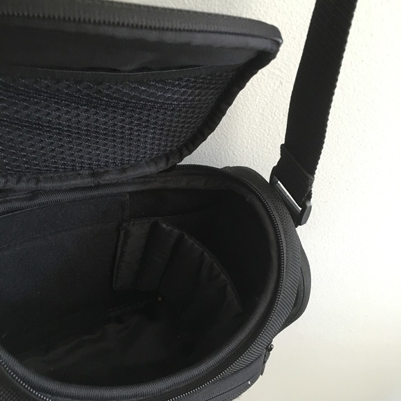 Sony camera bag - Picture 2 of 4