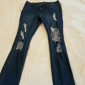 Fashion Nova Destroyed Skinny jeans 5