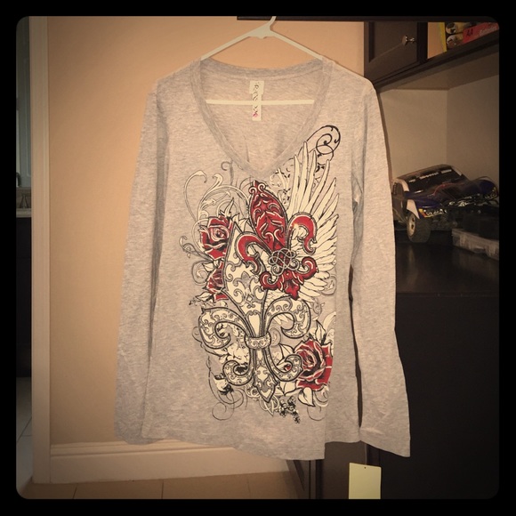 Cute long sleeve tee