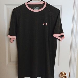 under armour pink/gray loose t-shirt