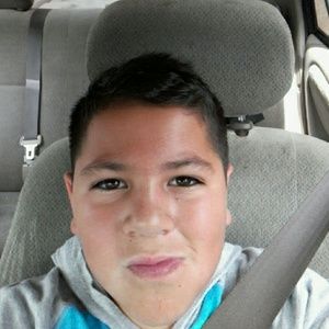 Meet your Posher, Cesar