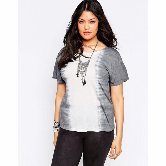 ♦️LOWEST♦️ASOS tee - Picture 2 of 3