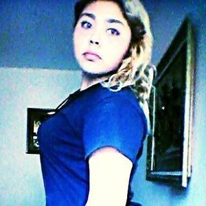 Meet your Posher, Alba