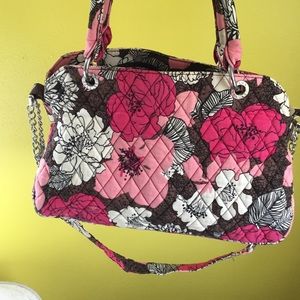 Vera Bradley hand and shoulder bag