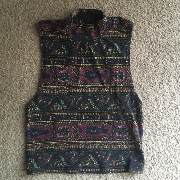 Urban outfitters paisley crop